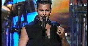 Ricky Martin en Premios Lo Nuestro 2004