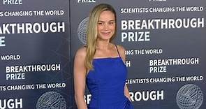 Brie Larson 2023 Breakthrough Prize Awards Ceremony Red Carpet
