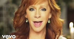 Reba McEntire - I Keep On Lovin' You (Official Music Video)