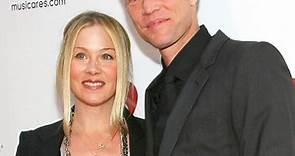 Christina Applegate and Martyn LeNoble Are Married - E! Online