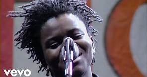 Tracy Chapman - Across The Lines (Live)