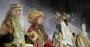 Madrid three kings parade - Cabalgata de los Reyes Magos Madrid Spain tourism - Spanish travel video