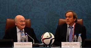 Acusan a Joseph Blatter y Michel Platini de fraude en Suiza
