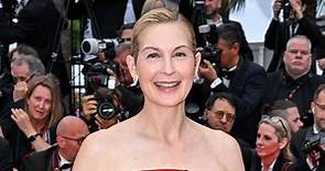 Kelly Rutherford brings back Lily Van der Woodsen's chic style at the 2023 Cannes Film Festival