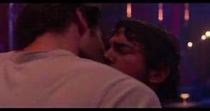 Based On a True Story (1x05) - Gay kiss club scene [Chris Messina and Tom Bateman]