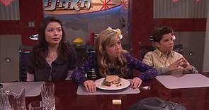 Watch iCarly (2007) Season 1 Episode 18: iCarly - iPromote Tech Foots – Full show on Paramount Plus