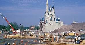 Construction of Disney World's Magic Kingdom 1965-1971 - Life in America