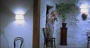 Rosanna Yanni in "El Caso de las Dos Bellezas" (Jess Franco, 1967).