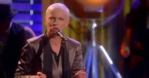 Great Performances:Annie Lennox: Nostalgia in Concert - "Mood Indigo" Season 42 Episode 15