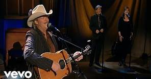 Alan Jackson - When We All Get To Heaven (Live)