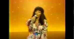 Donna Summer - On The Radio (Clip Officiel)