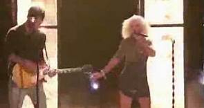 Christina Aguilera Slays The Voice Season 5 Opening Performance