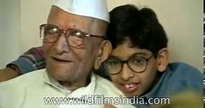Morarji Desai passes on, at age of 100; first non-Congress PM of India