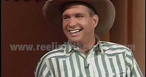 Garth Brooks- Interview 1989 [Reelin' In The Years Archives]