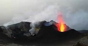 Stromboli eruzione crateri