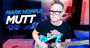 Mark Hoppus performs Mutt (blink-182) - NEW BASS!
