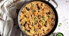Make The PERFECT Creamy Chicken Casserole in Just One Pan!