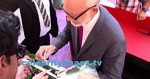 Star Wars actor Frank Oz signing autographs for fans