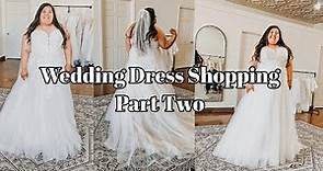 Plus size wedding dress shopping // Lillie’s Bridal Boutique // Stella York
