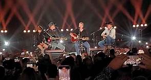 Blake Shelton Friends and Heros Tour (feat Tracy Byrd, Trace Adkins and Martina McBride)