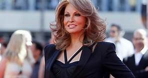 Raquel Welch, actor and model dead at 82