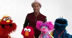 Sesame Street: Episode #4612: Elmo Steps In for Super Grover (HBO Kids)