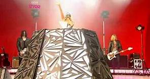 Lady GaGa - Paparazzi Glastonbury