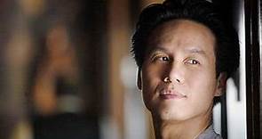 An actor comes home / B.D. Wong's real-life journey to becoming a gay father
