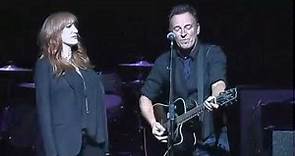 Stand up for heroes 3. 2012 [HQ] Bruce Springsteen - Patti Scialfa
