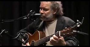 Folk Alley Sessions: John Gorka, "The Water Is Wide"