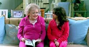 Hot in Cleveland: Elka (Betty White) Dreams About Having Kids
