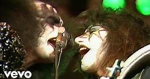 Kiss - I Was Made For Lovin' You (Live From Inner Sanctum)