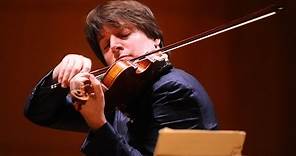 Violinist Joshua Bell turns train station into concert hall