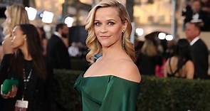Reese Witherspoon tiene un guapo hijo que es idéntico a ella: ya modeló para Prada