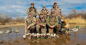 Hunting Ducks on The River Like The Old Days! Crazy Mixed Bag