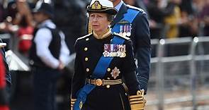 Princess Anne: Overshadowed royal plays stoic role as U.K. mourns queen