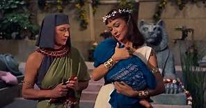 Pharaoh's daughter adopts the baby as her own child - The Ten Commandments 1956
