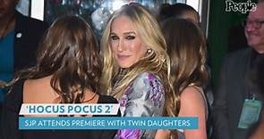 Sarah Jessica Parker Is Joined by Matthew Broderick and Their Daughters at 'Hocus Pocus 2' Premiere
