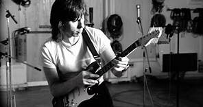 Jeff Beck guitar parts on Amused to Death album by Roger Waters