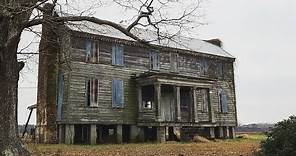 200 year old Abandoned Plantation House in North Carolina