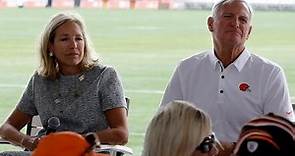 WATCH | Dee and Jimmy Haslam hold press conference regarding the trade for Deshaun Watson