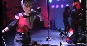 Thompson Twins - Love Lies Bleeding - (Live at the Royal Court Theatre, Liverpool, UK, 1986)