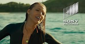 THE SHALLOWS: In Theatres June 24 - Trailer #2