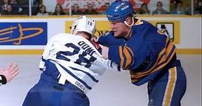 Tie Domi vs Rob Ray fight once, get out of the penalty box, and fight round 2!