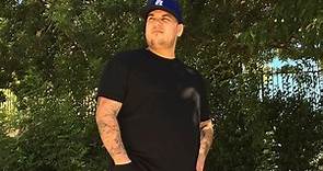 Rob Kardashian Shows Off Amazing Weight Loss in New Photo