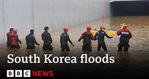 South Korea: Multiple bodies recovered from flooded tunnel – BBC News