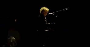 Neil Finn - Message To My Girl from the encore of the...