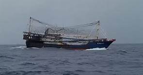 2艘大陸漁船今越界闖入台東蘭嶼附近領海 海巡艦艇驅離