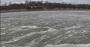 Violent water at Greenup locks and dam! Ohio river!