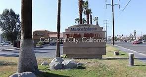 Cathedral City, California: Cathedral City Market Place